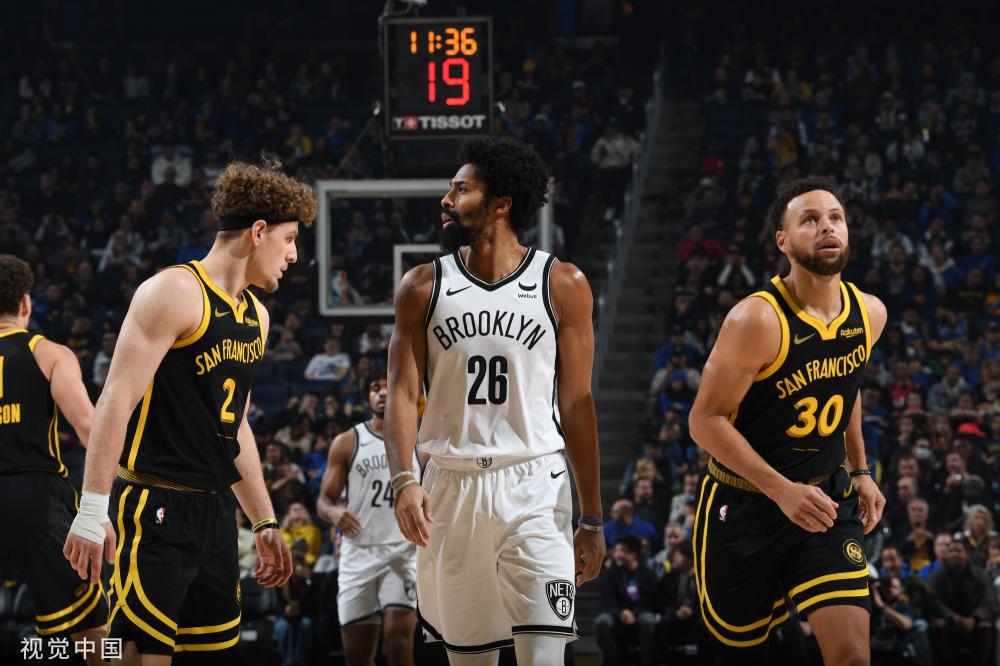 强势表现 强势表现