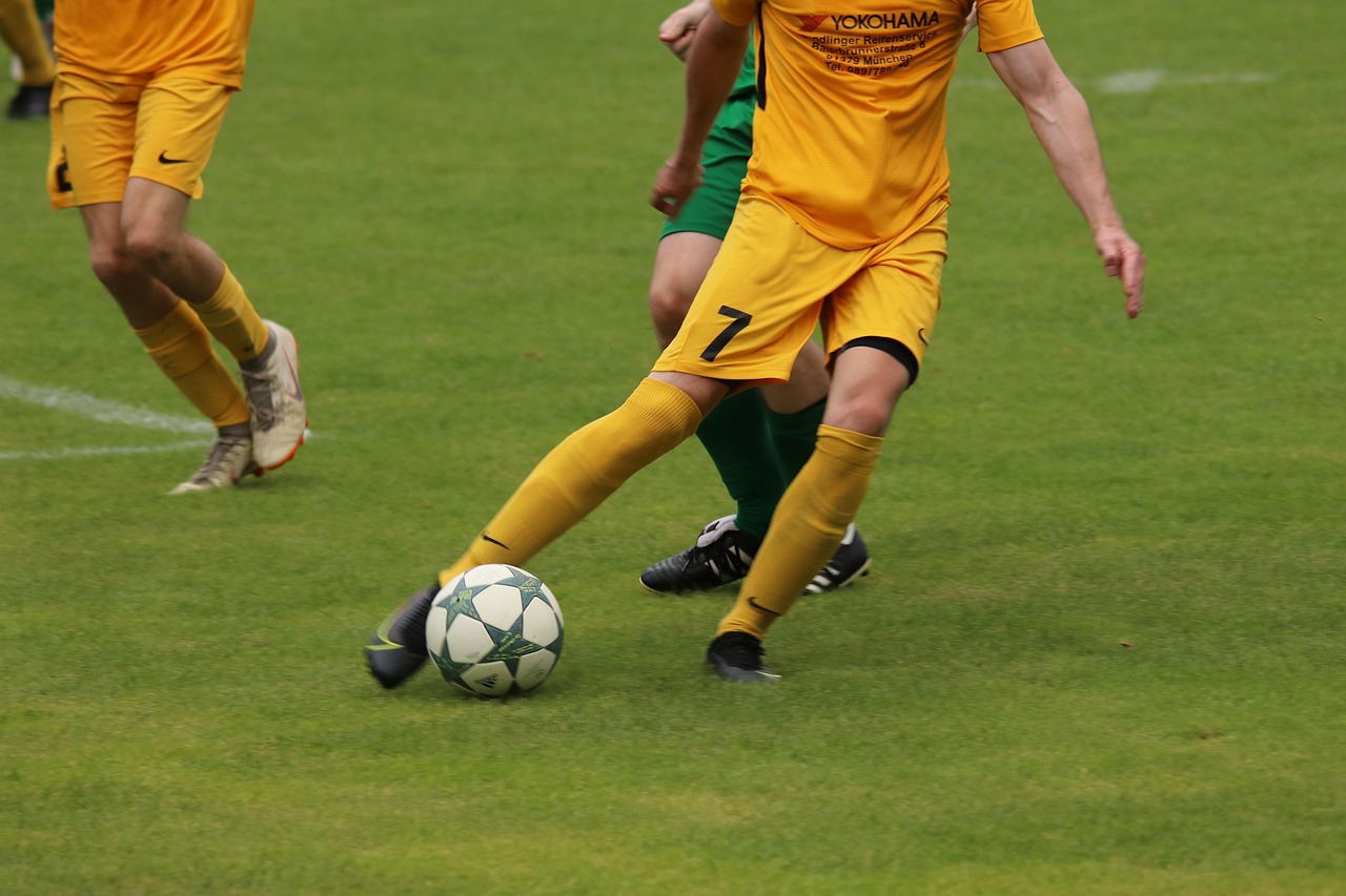 兰足球超级 兰足球超级