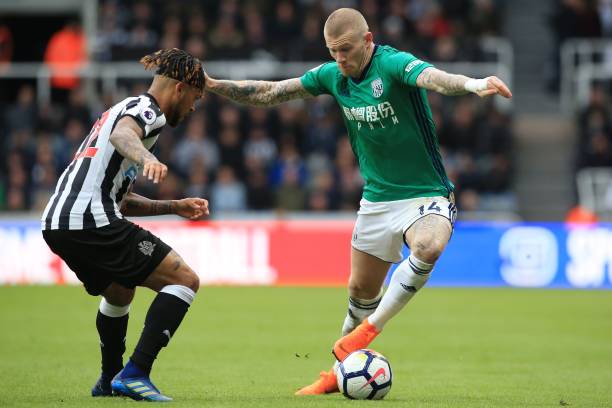 据亲友透露 据亲友透露